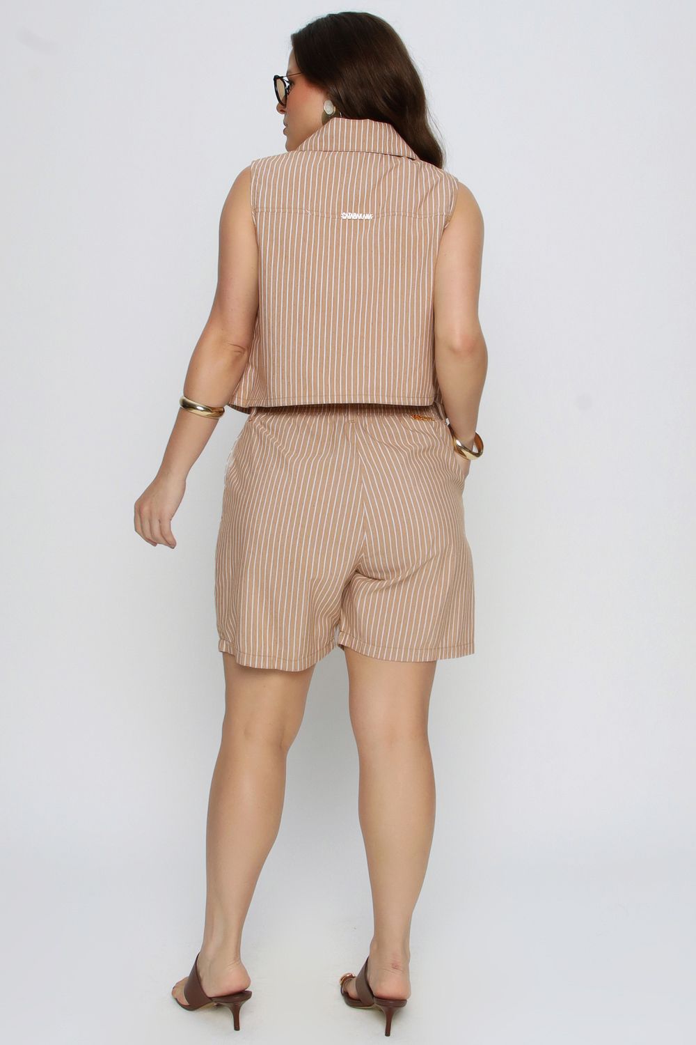 Shorts Listrado Mais Gata Ocre