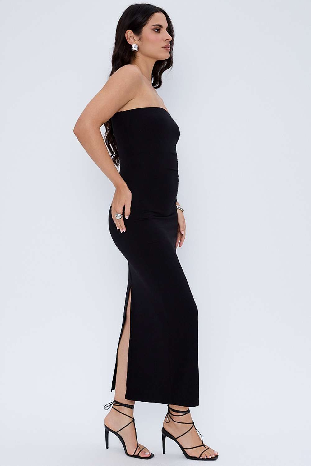 Vestido Justo Confort Glam Preto