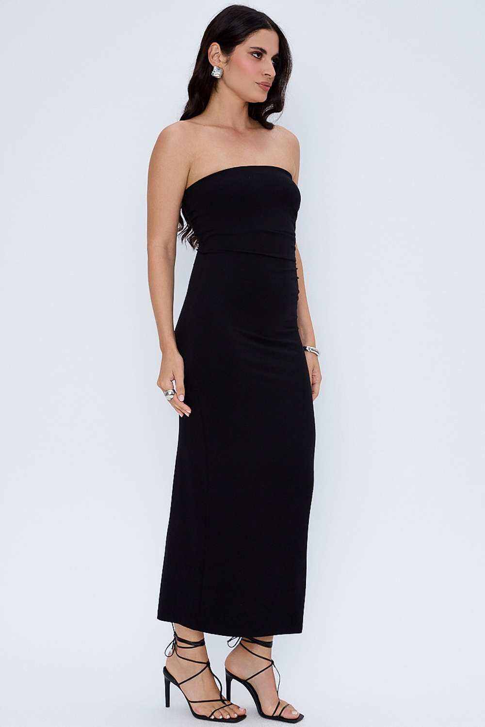 Vestido Justo Confort Glam Preto